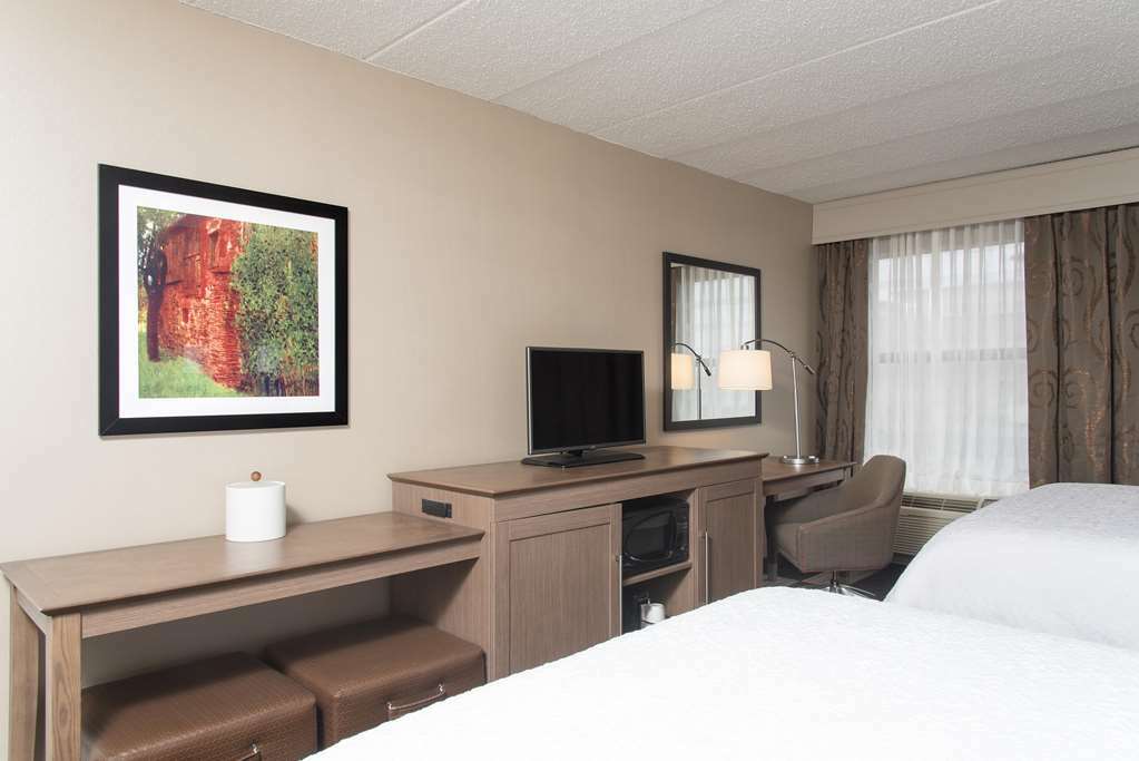 Hampton Inn Charlotte University Place Room photo